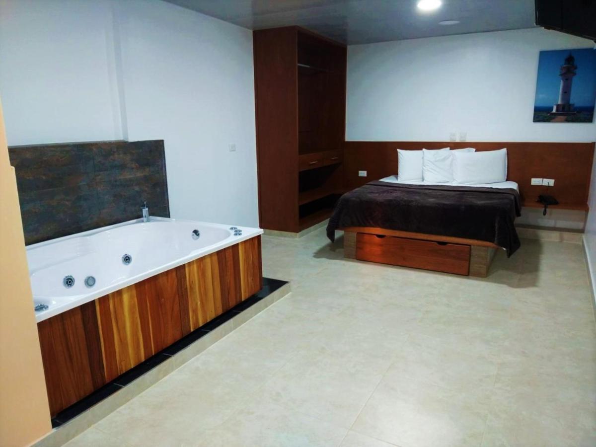 Hotel El Faro Buga Buitenkant foto
